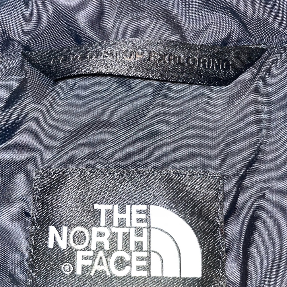 NWT North Face Gold/Black Faux Fur Hooded Jacket Sz Medium SOLD OUT RARE - Picture 6 of 6